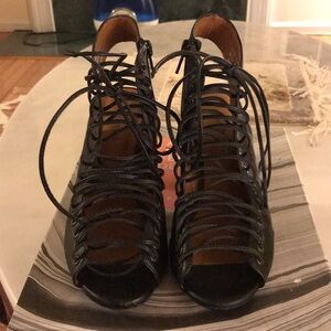 Jeffrey Campbell Covets size 7